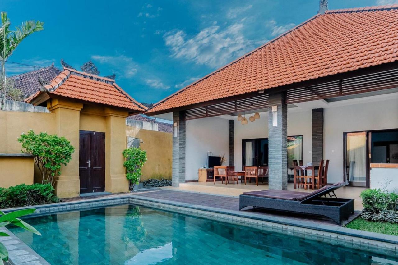 Bali Radiance Villas Seminyak Exterior foto